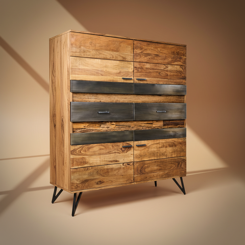 Cassettiera industrial sfondo neutro