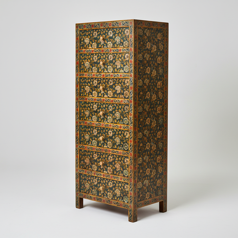 Cassettone decorato floreale su sfondo grigio