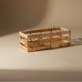 Cesta parete rattan sfondo neutro