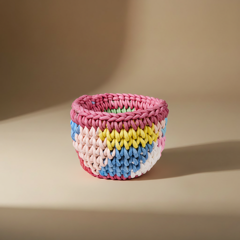 Cestino Crochet Multicolor - Sfondo Neutro v2