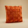 Cuscino arancione su sfondo beige