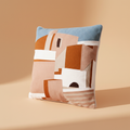 Cuscino architettura mediterranea su sfondo beige