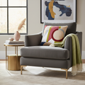 Cuscino astratto geometrico in ambiente living contemporaneo