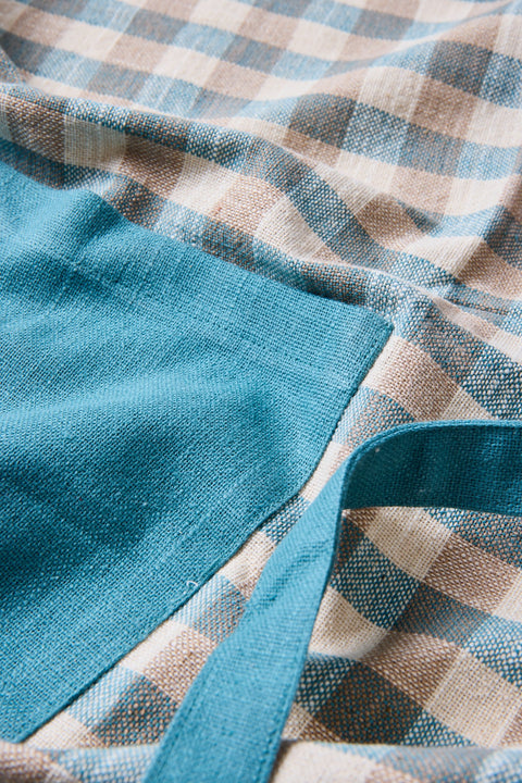 BORMIO - GREMBIULE QUADRETTI CON TASCA E LACCI AZZURRI TINTA UNI