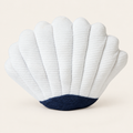 Fermaporta Conchiglia Bianca - Poliestere e Sabbia 25x9x19 cm — foto su sfondo avorio