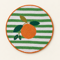 FRUITFUL - SOTTOPIATTI ARANCIA SET 1/4 RICAMATI CON PERLINE - su fondo avorio con ombre morbide