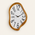 STOCCOLMA - OROLOGIO OVALIZZATO — foto su sfondo avorio
