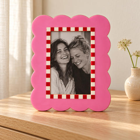 PORTA FOTO ONDA ROSA — ambientata con fotografia di esempio