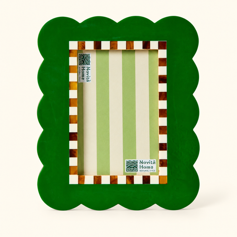 ALAVIDA - PORTA FOTO ONDA VERDE — fondo avorio con ombra morbida