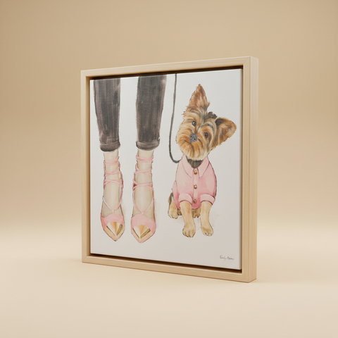 Tela dipinta tacchi con Yorkshire con cornice su sfondo neutro beige