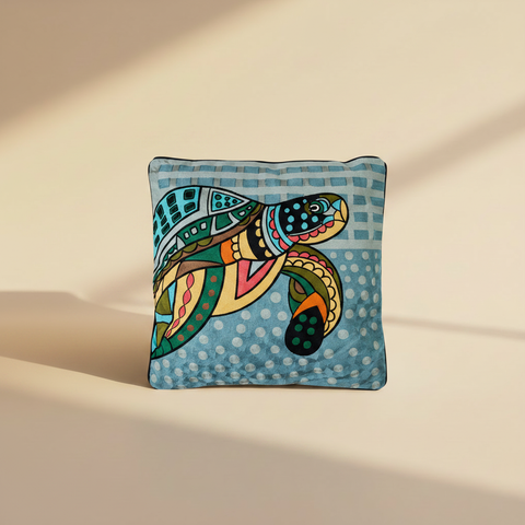 Cuscino Embroidery Tartaruga Marina sfondo beige
