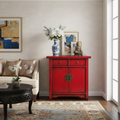 Mobiletto Ningbo rosso pompeiano in soggiorno elegante