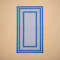 Mezzero copriletto Dorgali in cotone con decorazioni blu e bianche paisley
