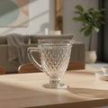 Caraffa in vetro in ambiente living