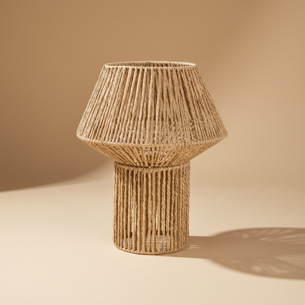 Lampada fungo beige su sfondo beige