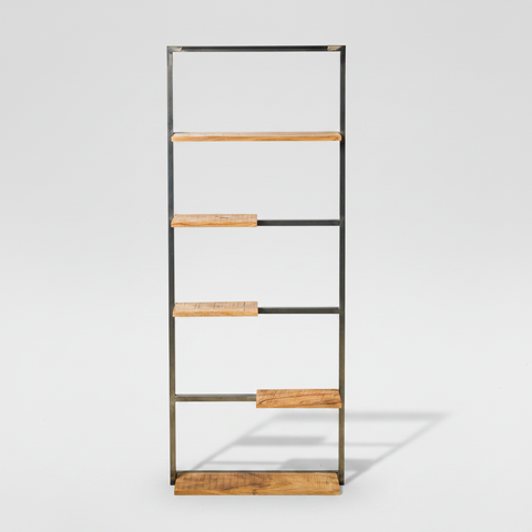 Libreria industriale - sfondo grigio