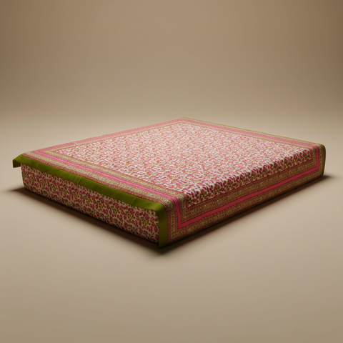 Mezzero Procida rosa sfondo neutro