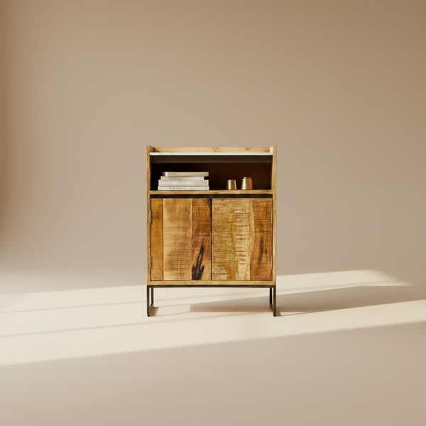 Mobile su sfondo beige con ombra