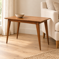 TAVOLINO VECCHIO IN TEAK – ambientazione con proporzioni reali
