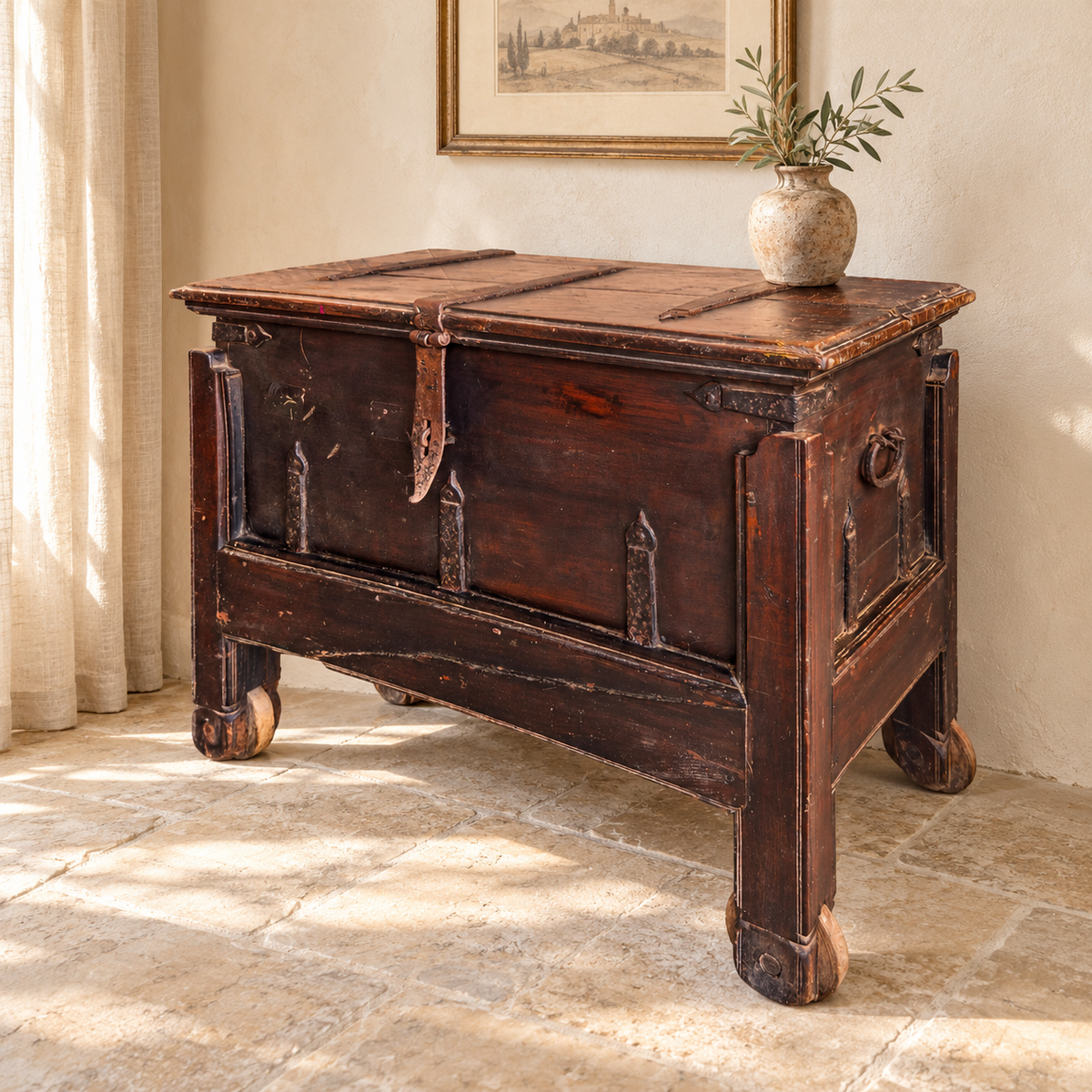BAULE TEAK ANTICO – ambientazione con proporzioni reali
