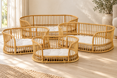 Set Rush Weaves quattro cucce rattan con cuscini ambientate in soggiorno