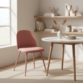 Sedia rosa in ambiente living