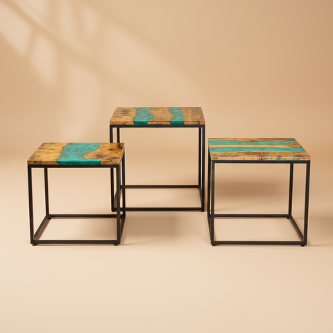 Set 3 tavolini resina turchese sfondo beige