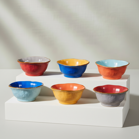 Set ciotoline bicolore sfondo grigio