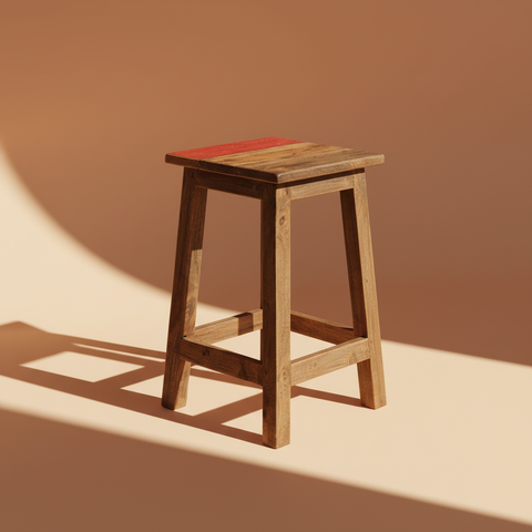 Sgabello legno recupero sfondo pesca senza battiscopa