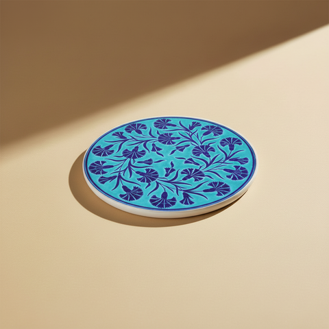 Sottopentola rotondo turchese garofani blu navy - sfondo beige