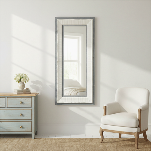 Specchio Provence cornice rilievo ambientato