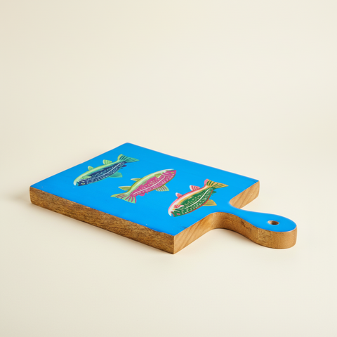 Tagliere pesci turchese posa corretta