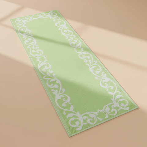 Tappeto su sfondo beige