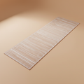 Tappeto su sfondo beige