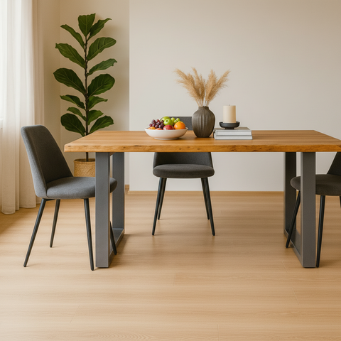 Tavolo sala da pranzo formato quadrato