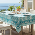 Tovaglia Poissons blu e bianca in ambiente lifestyle