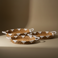 Vassoi seagrass frange bianche - sfondo taupe