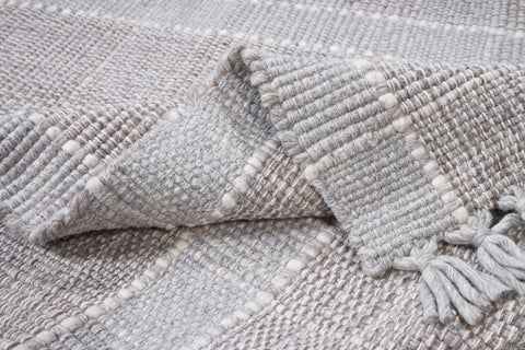 Novita home_Tappeto quadro in lana e cotone grigio chiaro - 140x200_2