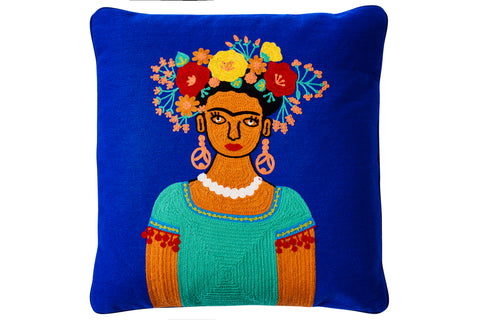 Novita home_CR-127_Embroidery - cuscino lovers folk art mujer con sombrero de flore_1